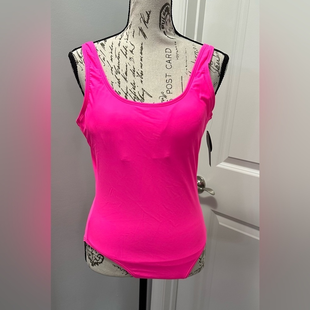 🌸 No Boundaries Junior's Classic One-Piece Swimsuit - Pink Sizzle (Size S, NWT) - Picture 2 of 12